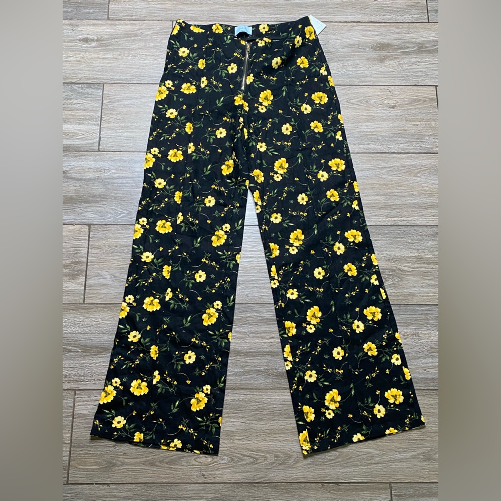 AQUA Medium Floral Print Wide Leg Pants - Picture 3 of 10